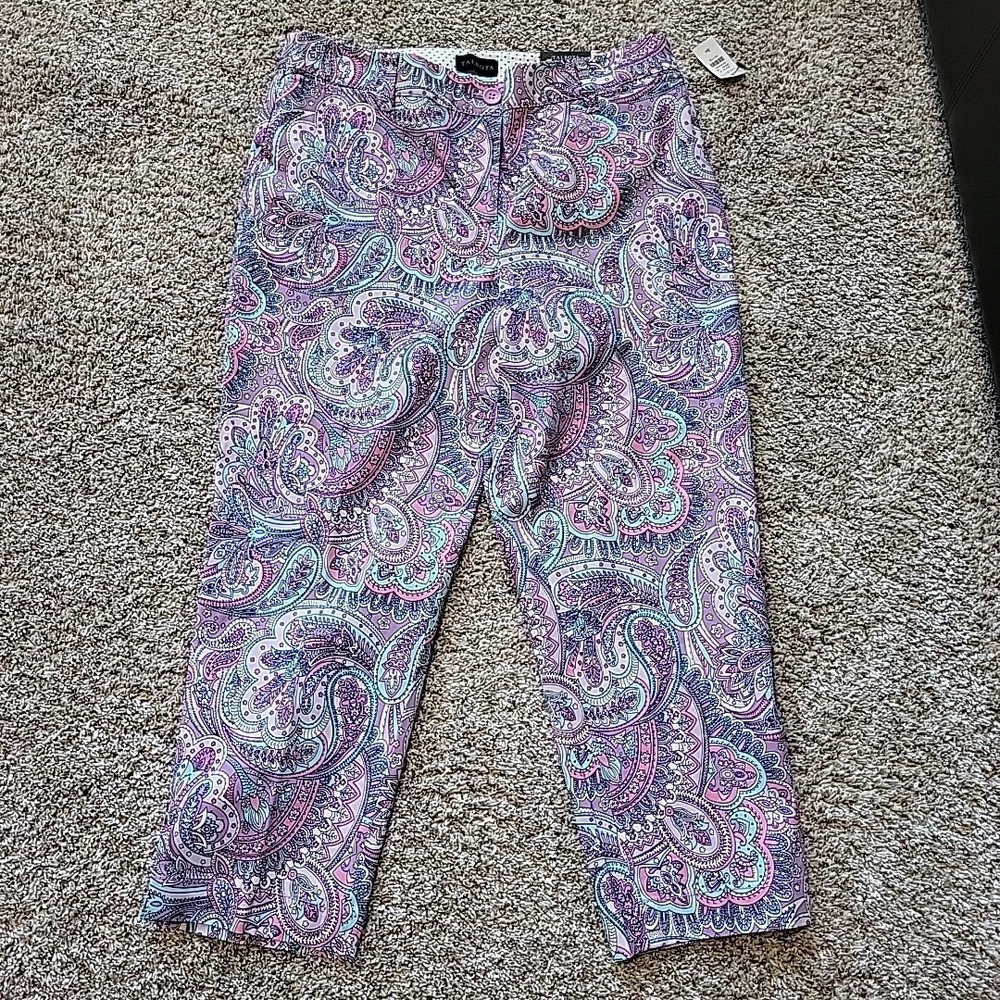 TALBOTS Perfect Crop‎ Pants Women's 8 P Paisley Pink Preppy Resort Chic NWT